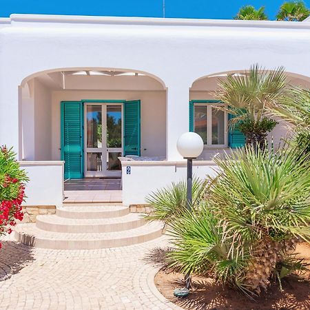 Residence Oasi Sul Mare Torre Suda Esterno foto