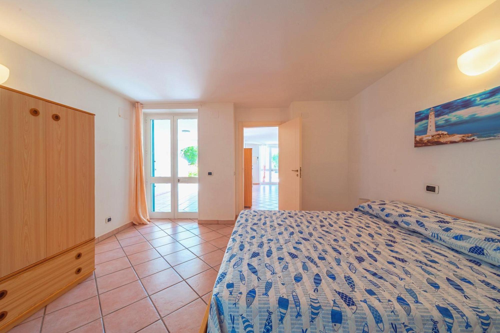Residence Oasi Sul Mare Torre Suda Esterno foto