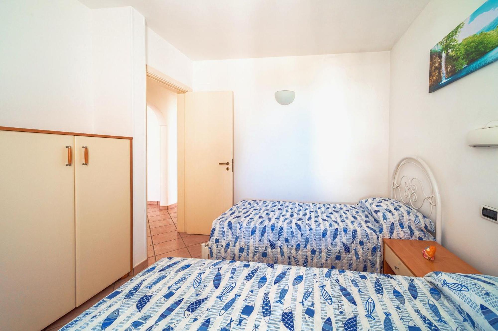 Residence Oasi Sul Mare Torre Suda Esterno foto