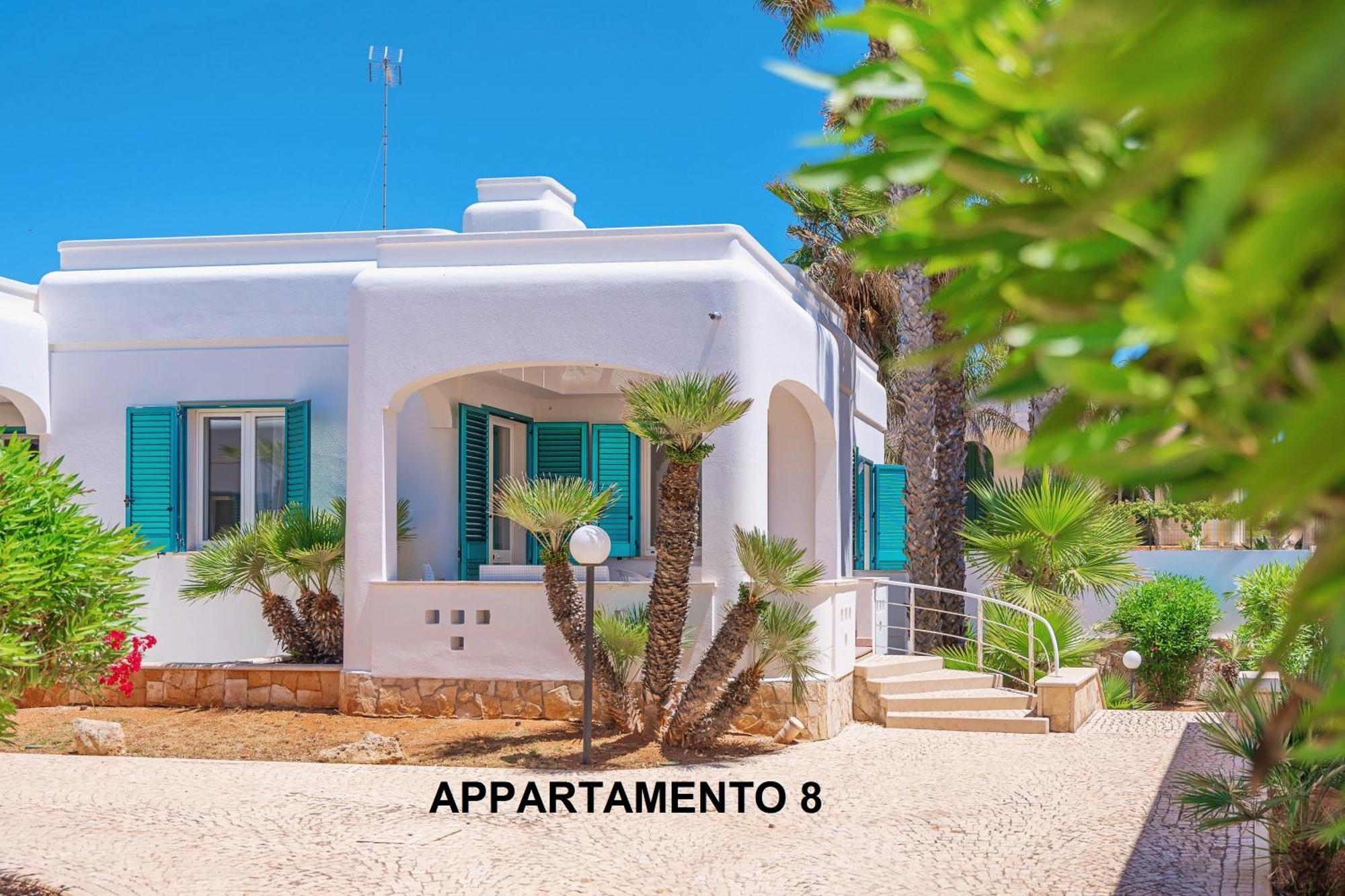 Residence Oasi Sul Mare Torre Suda Esterno foto
