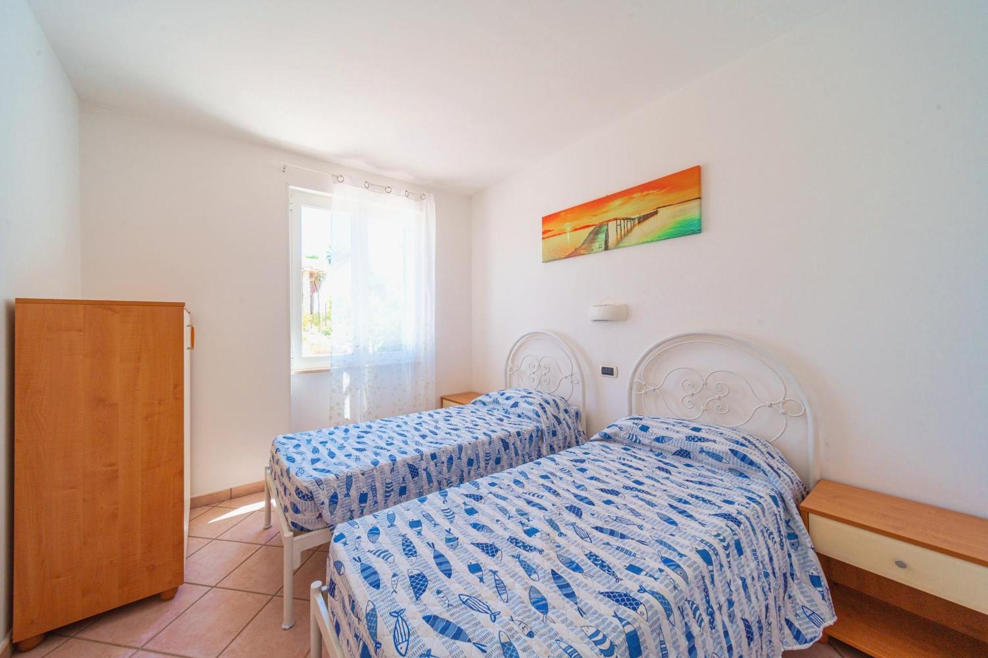 Residence Oasi Sul Mare Torre Suda Esterno foto